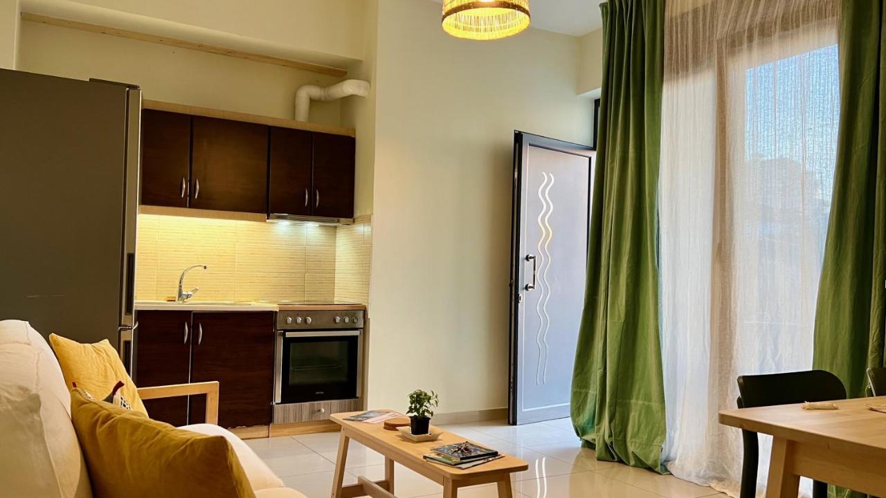 100 Meters From The Sea Apartman Xilókasztro Kültér fotó